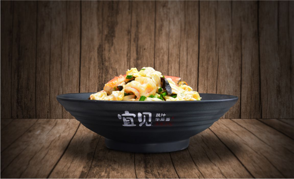 宜见牛筋面VI设计_餐具设计