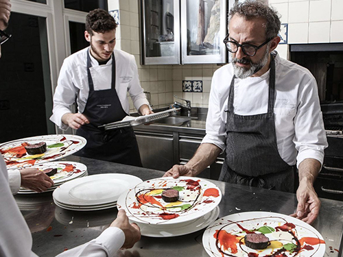 服务员习以为常的这些动作，就是顾客不进店的原因